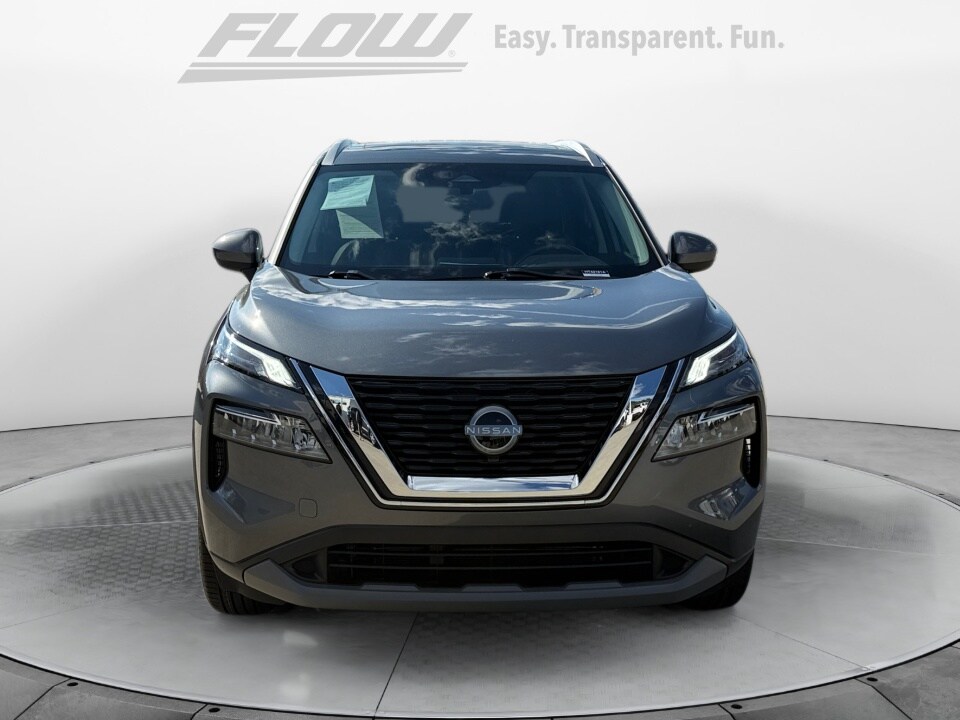 2023 Nissan Rogue SV photo 2