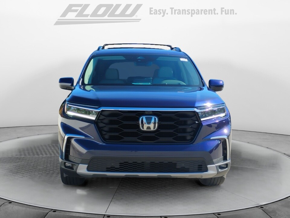 2023 Honda Pilot Elite photo 2