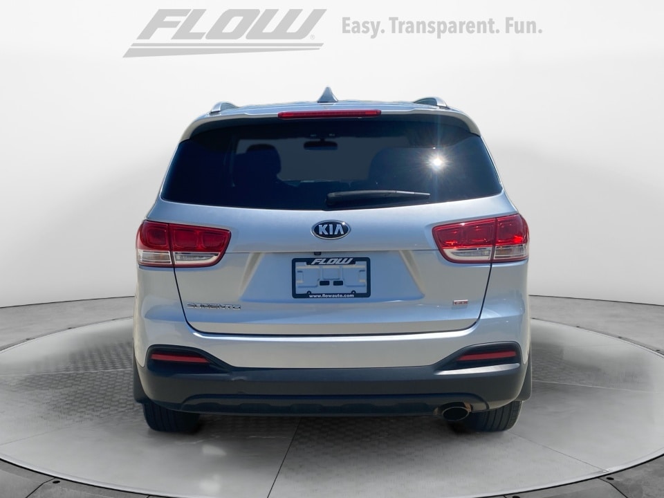 2018 Kia Sorento LX - Photo 8