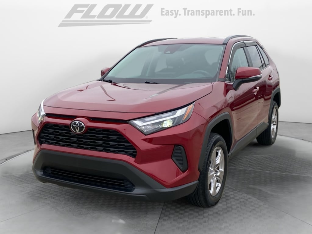 Used 2022 Toyota RAV4 XLE SUV