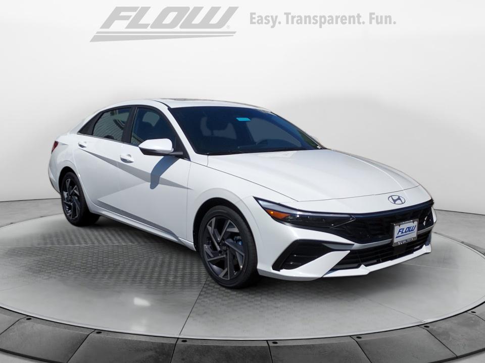 2025 Hyundai Elantra Limited's photo