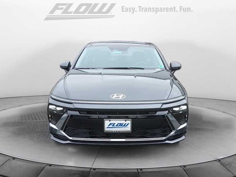 2025 Hyundai Sonata SEL Convenience photo 2
