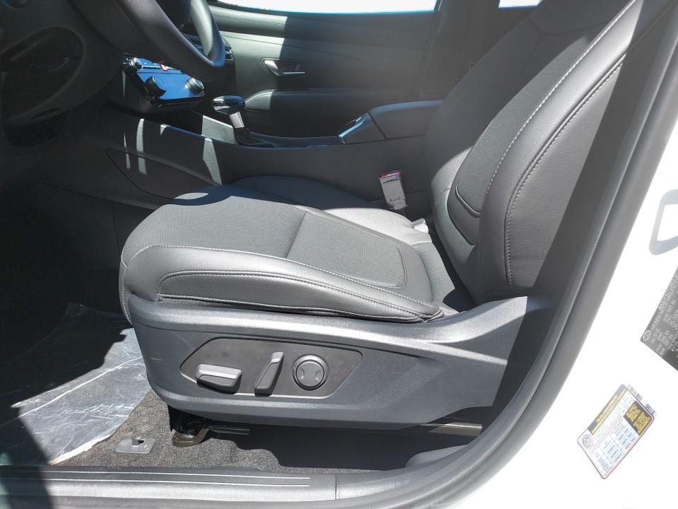 2026 Hyundai Santa Cruz SEL - Photo 9