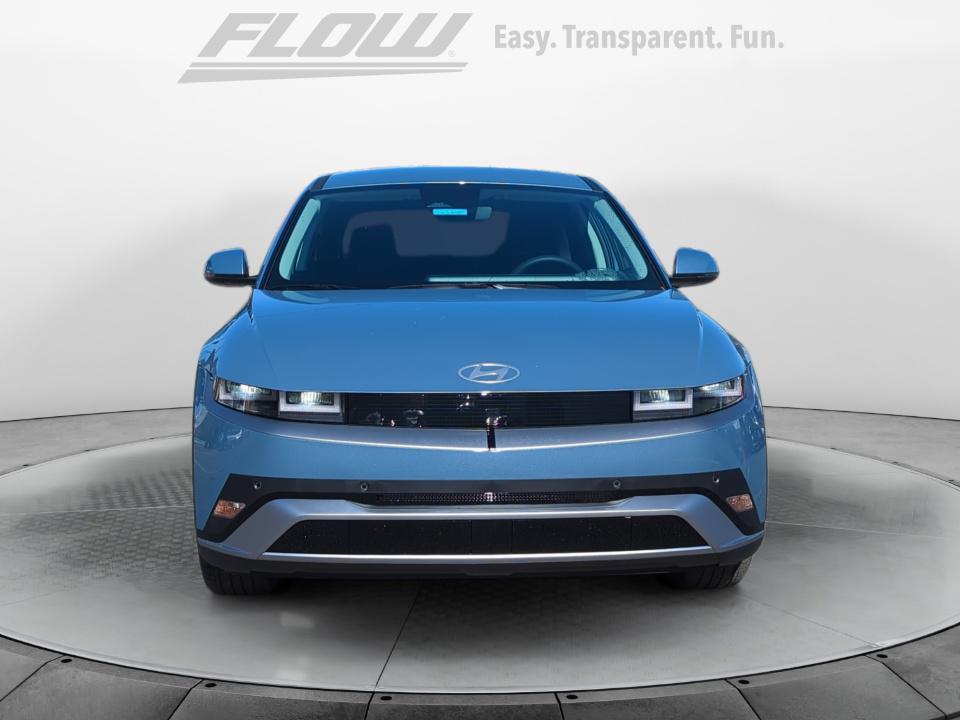 2026 Hyundai Ioniq 5 SE photo 2