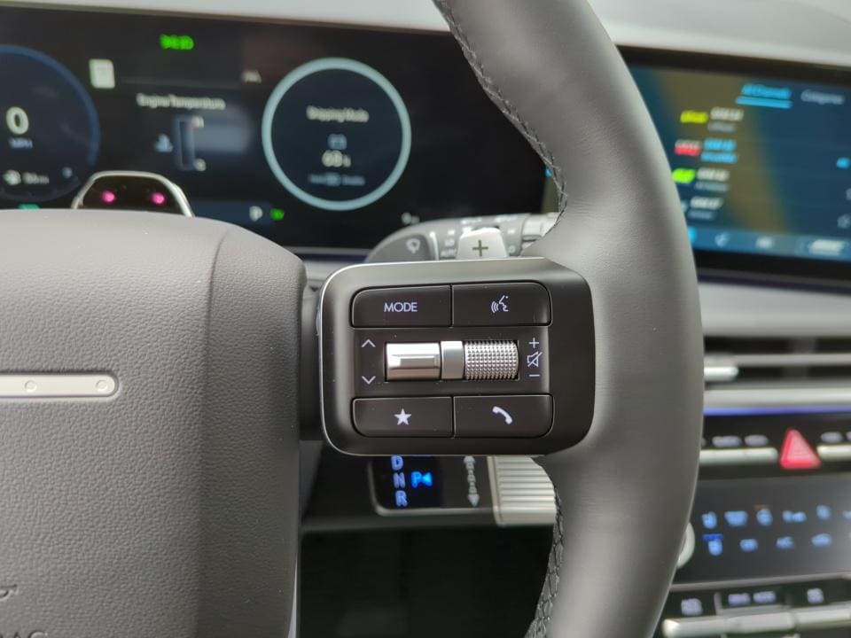 2026 Hyundai Santa Fe Limited - Photo 29