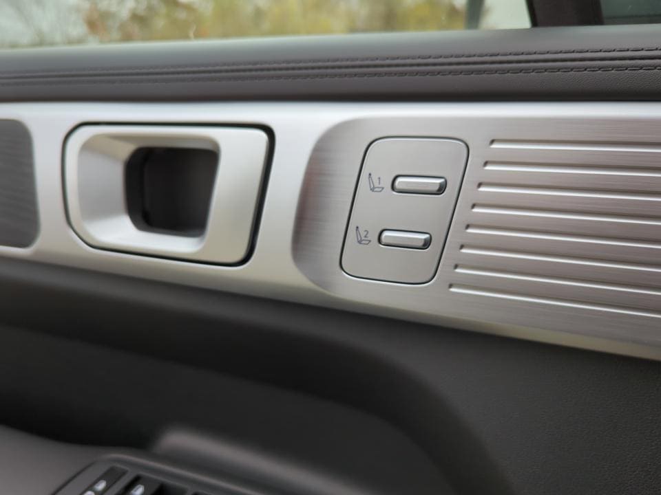2026 Hyundai Santa Fe Limited - Photo 34