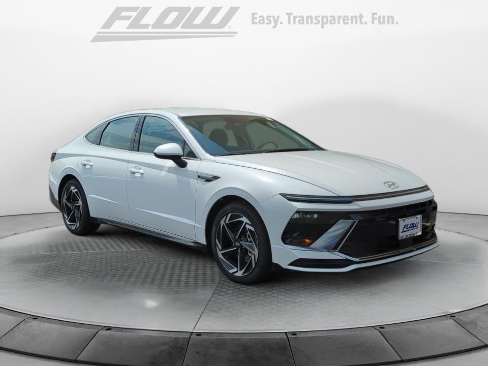 2026 Hyundai Sonata SEL AWD's photo
