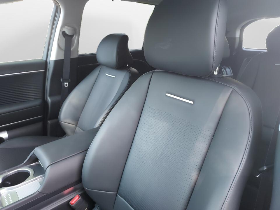 2026 Hyundai IONIQ 9 Performance Limited - Photo 10