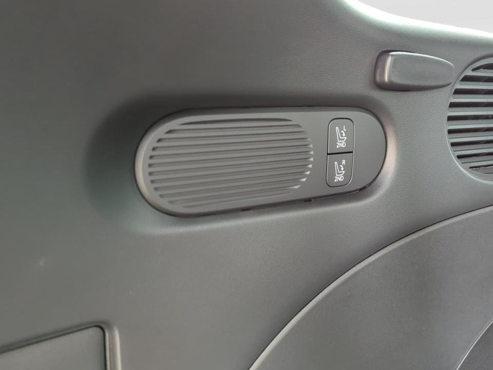 2026 Hyundai Palisade XRT Pro - Photo 16