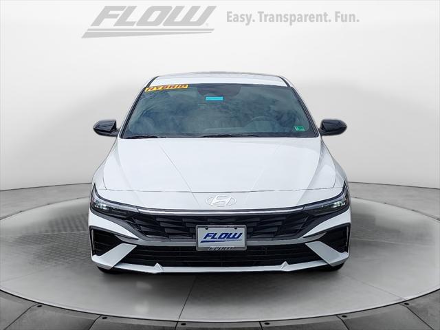 2025 Hyundai Elantra Hybrid SEL Sport photo 2