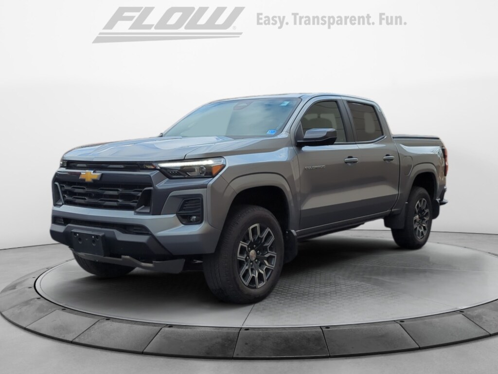 Used 2024 Chevrolet Colorado 4WD LT Truck