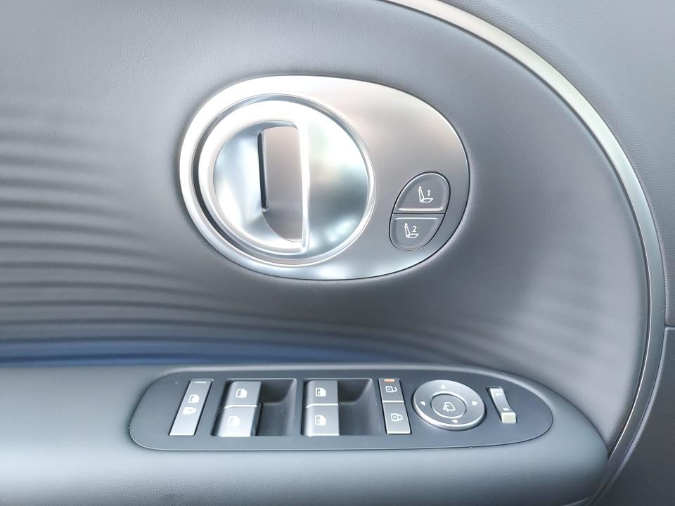 2026 Hyundai IONIQ 9 Performance Limited - Photo 32