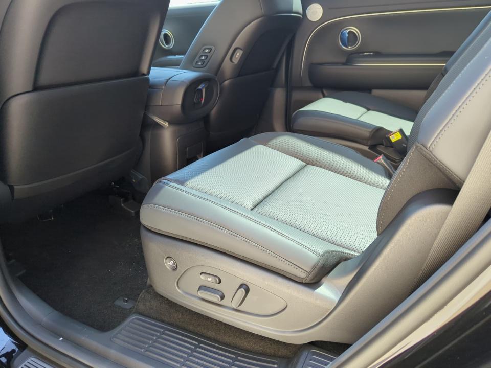 2026 Hyundai Palisade Calligraphy - Photo 13
