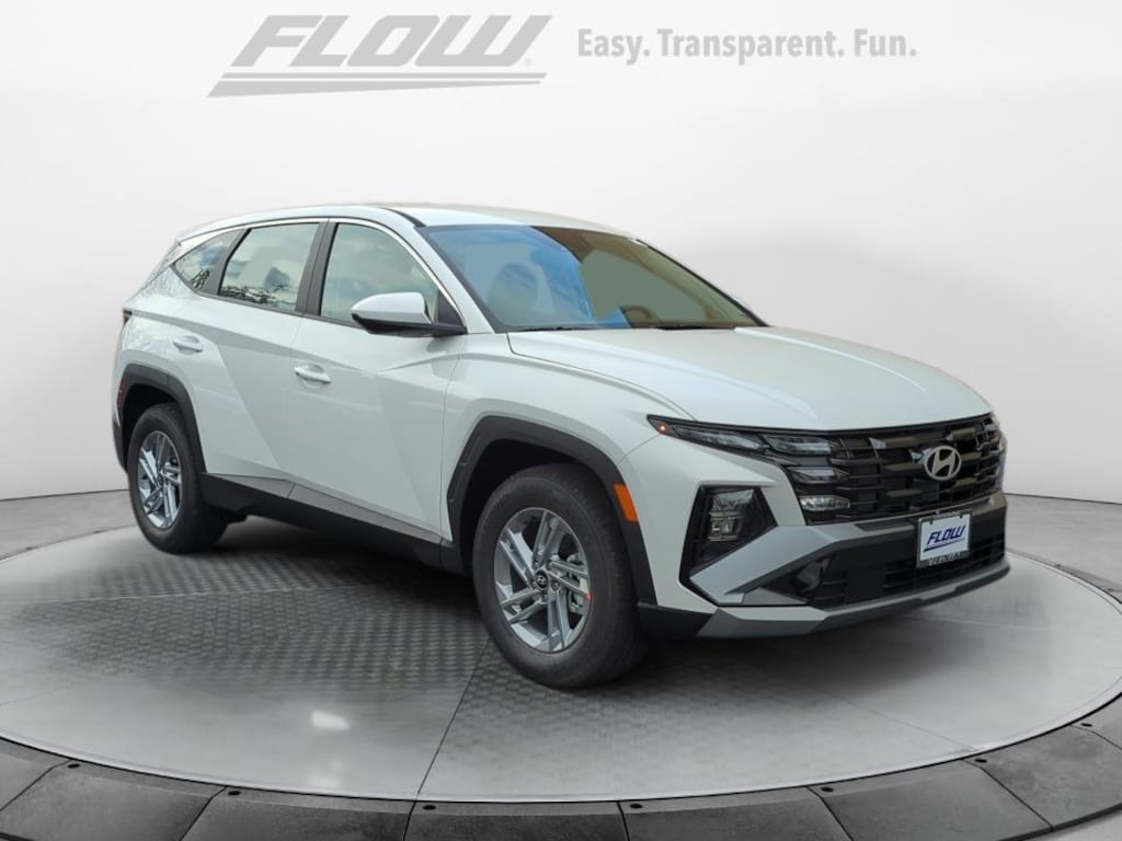 New 2026 Hyundai Tucson SE FWD SUV