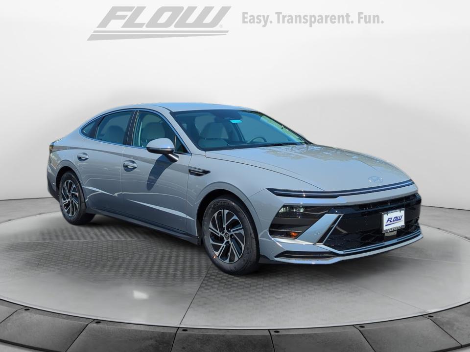  Hyundai Sonata Hybrid
