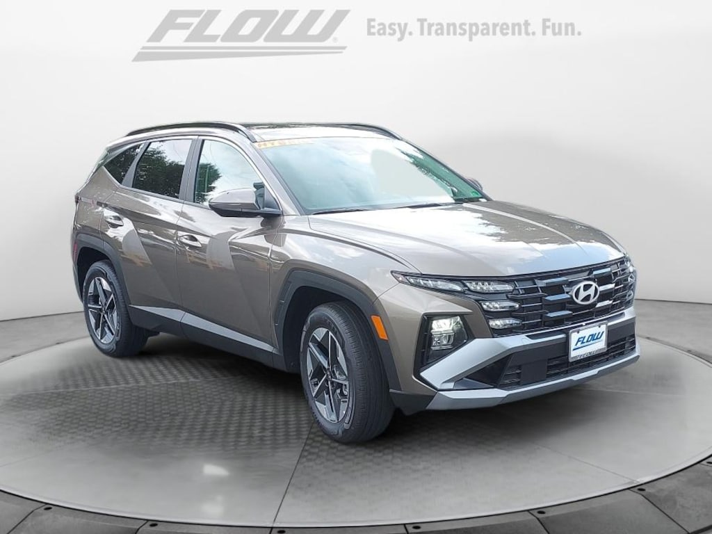 New 2025 Hyundai Tucson Hybrid SEL Convenience SUV