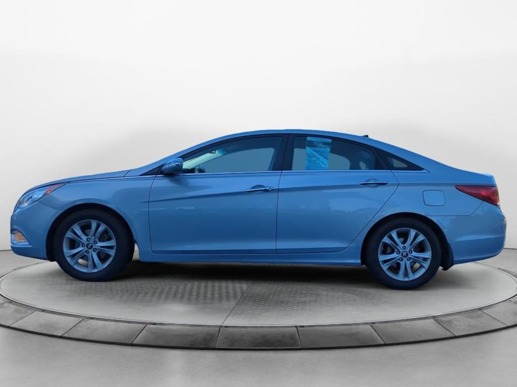 Used 2013 Hyundai Sonata Limited PZEV Sedan