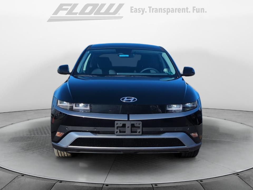 2026 Hyundai Ioniq 5 SEL photo 2