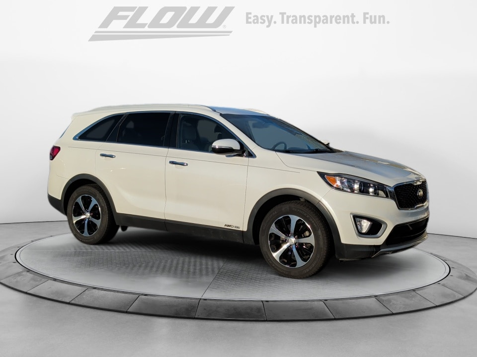 2017 Kia Sorento EX's photo