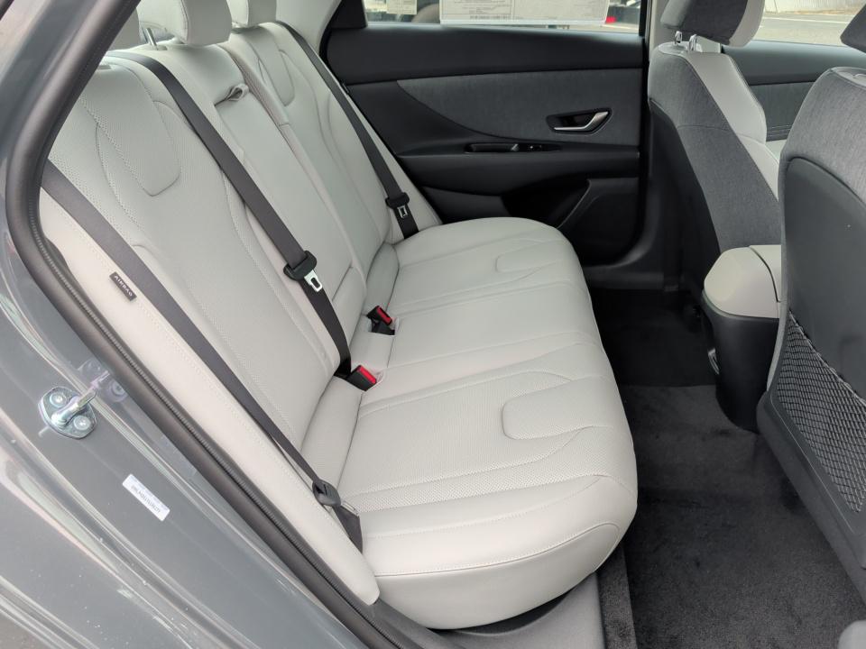 2026 Hyundai Elantra Limited - Photo 29