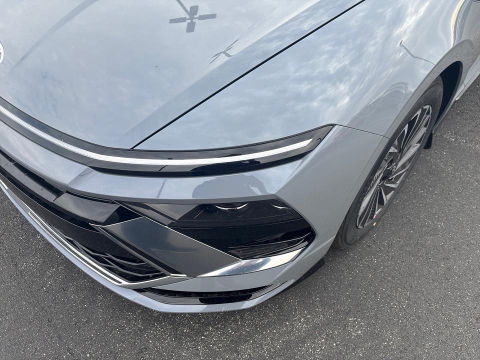 2026 Hyundai Sonata Hybrid SEL - Photo 26