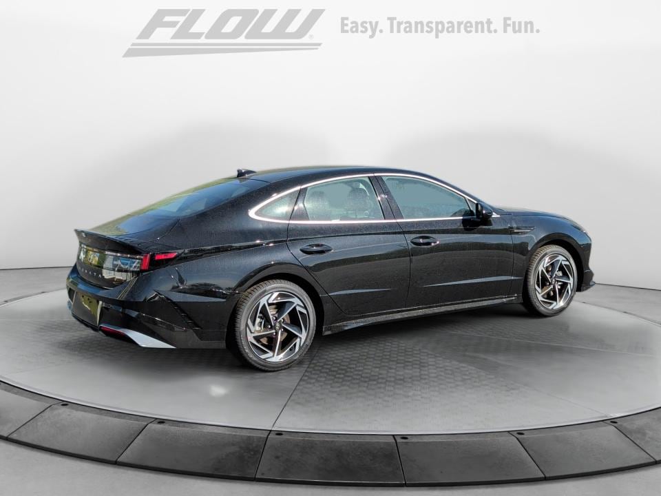 2026 Hyundai Sonata SEL - Photo 7