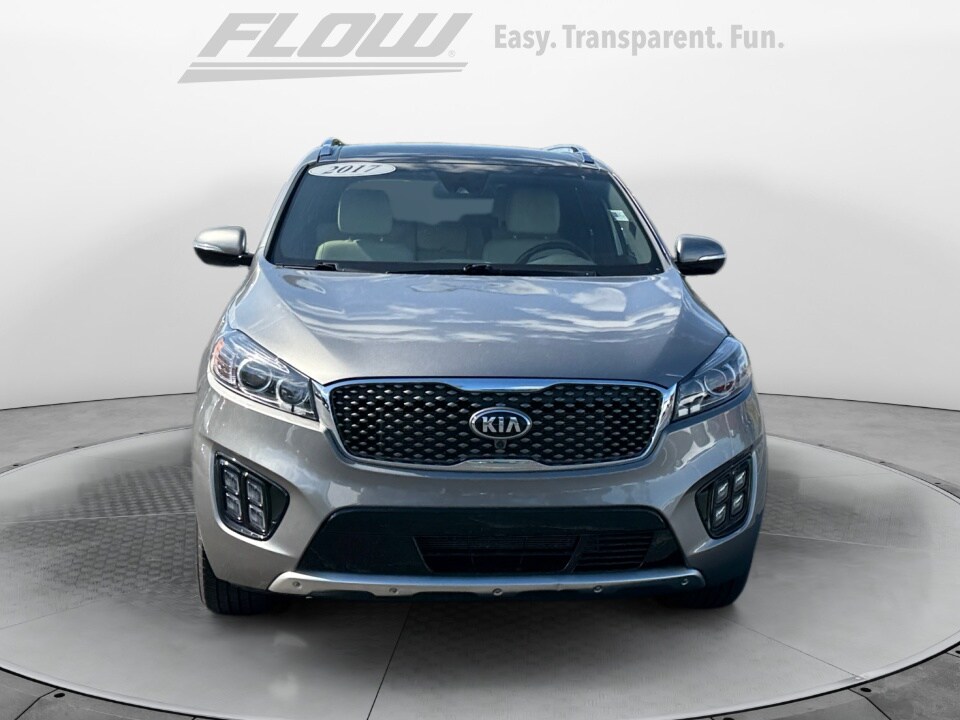 2017 Kia Sorento SX Limited photo 2