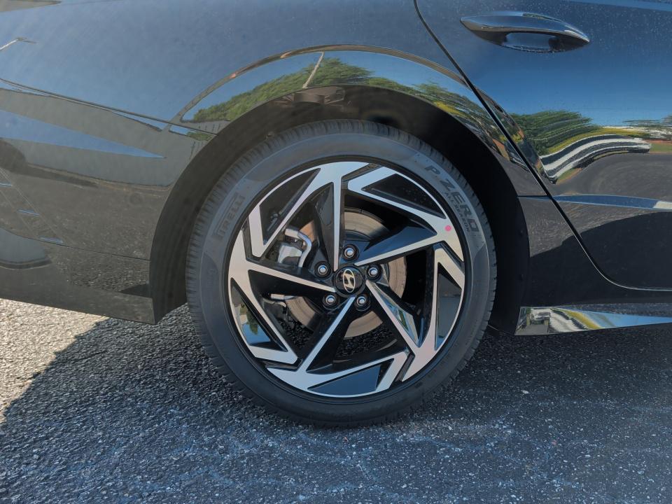 2026 Hyundai Sonata SEL - Photo 23