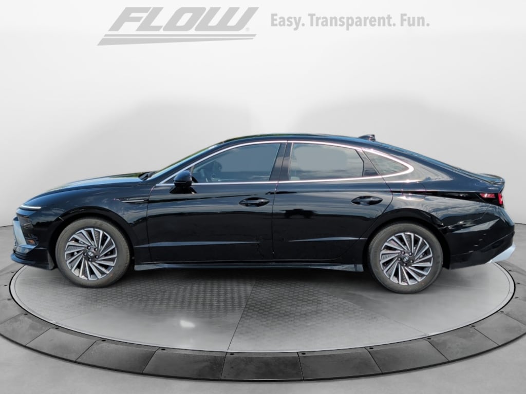 Certified 2025 Hyundai Sonata Hybrid SEL Sedan