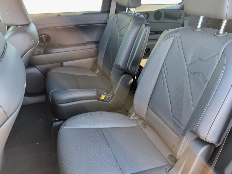 2026 Hyundai Palisade XRT Pro - Photo 12