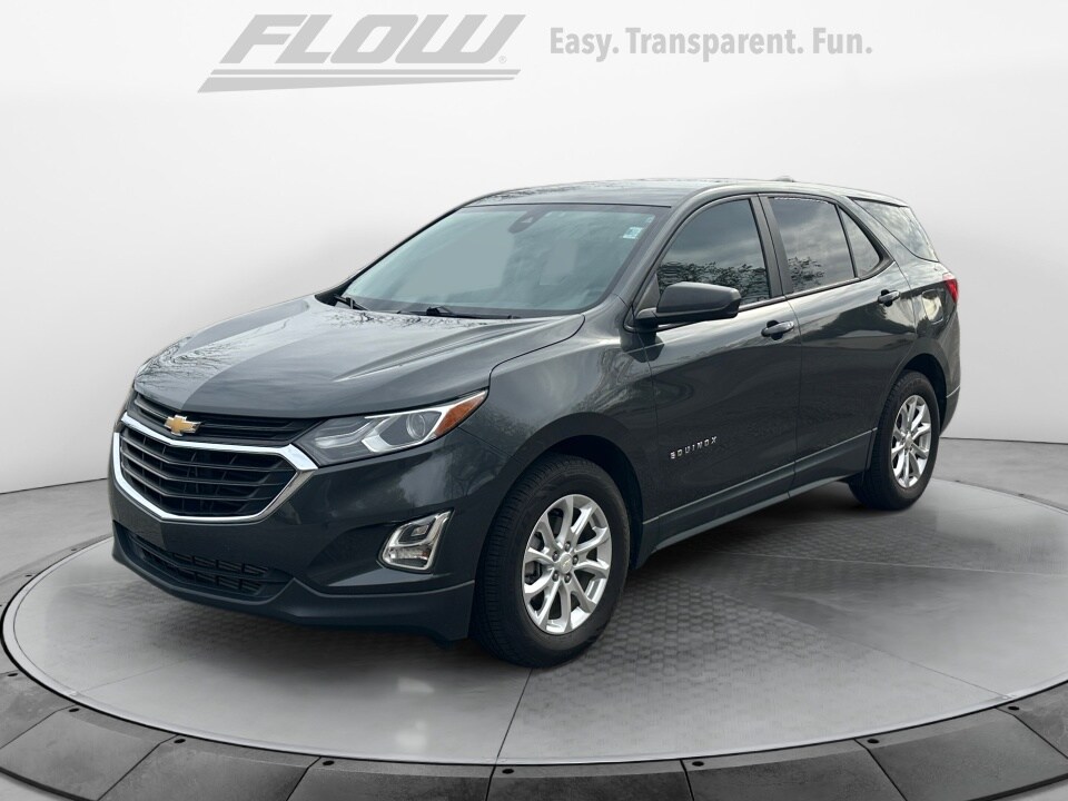 2020 Chevrolet Equinox LS photo 3