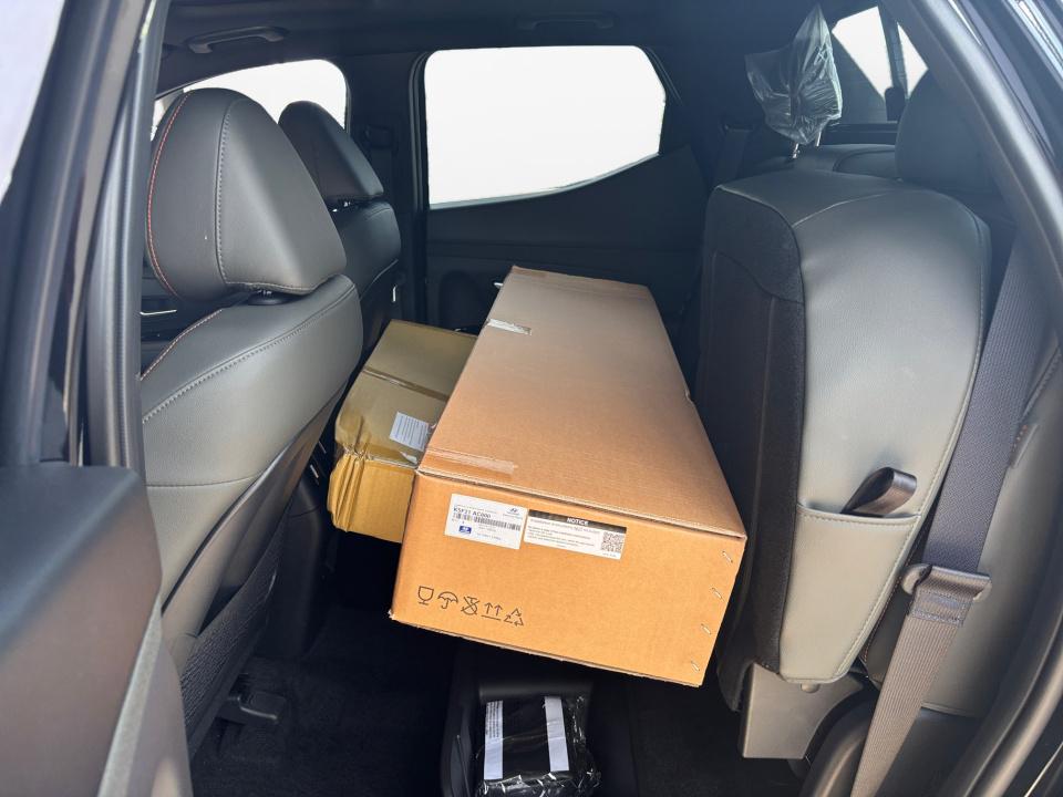 2025 Hyundai Santa Cruz Limited - Photo 13