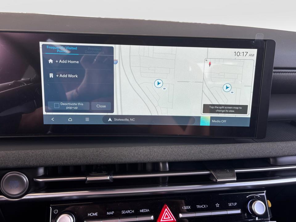 2025 Hyundai Santa Cruz Limited - Photo 17