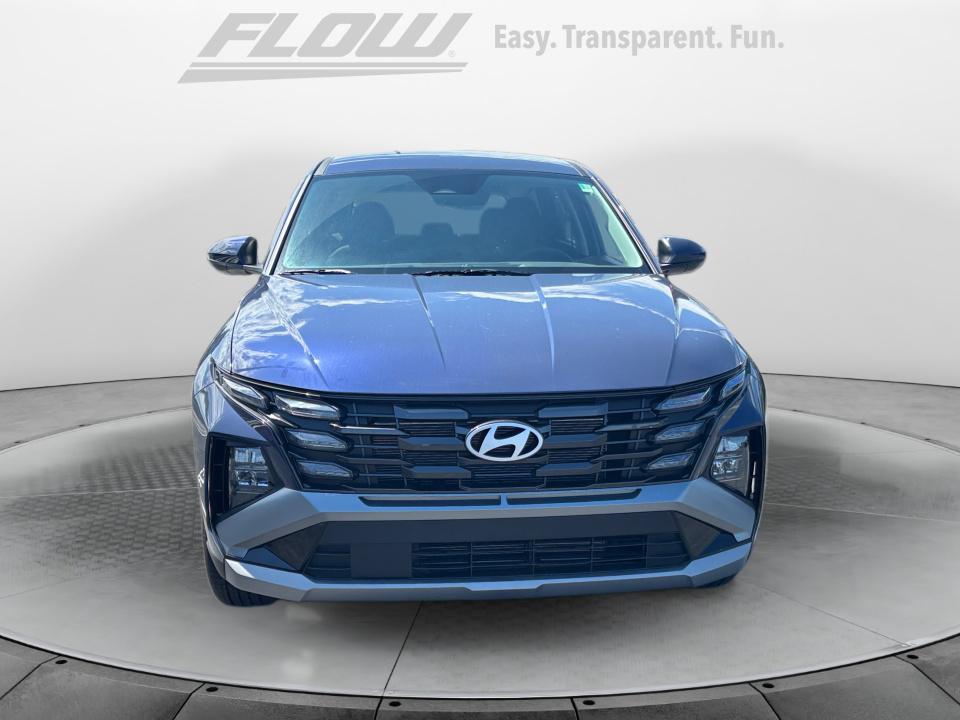 2025 Hyundai Tucson SE photo 2