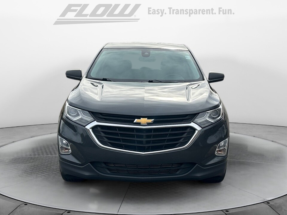 2020 Chevrolet Equinox LS photo 2