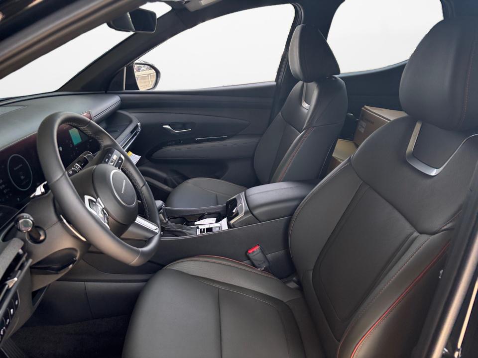 2025 Hyundai Santa Cruz Limited - Photo 9