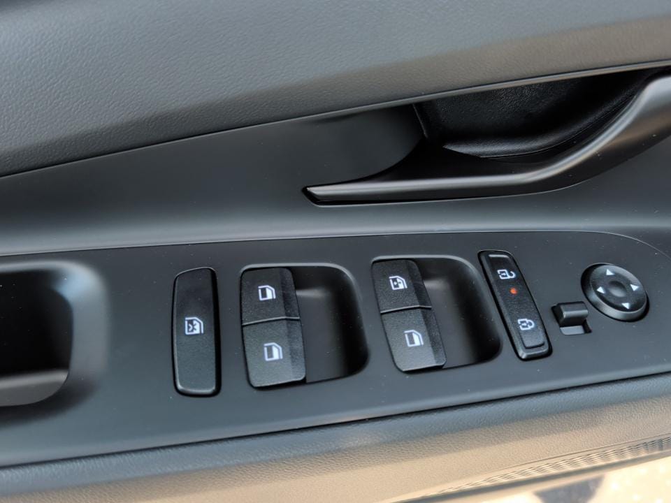 2026 Hyundai Elantra SEL - Photo 32