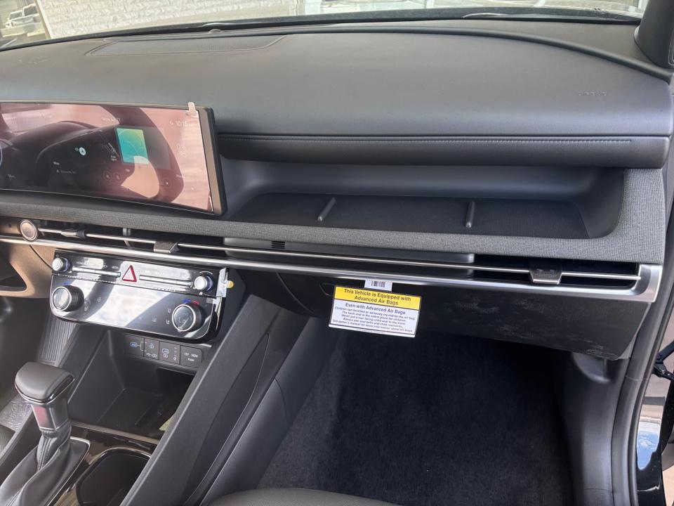 2025 Hyundai Santa Cruz Limited - Photo 28