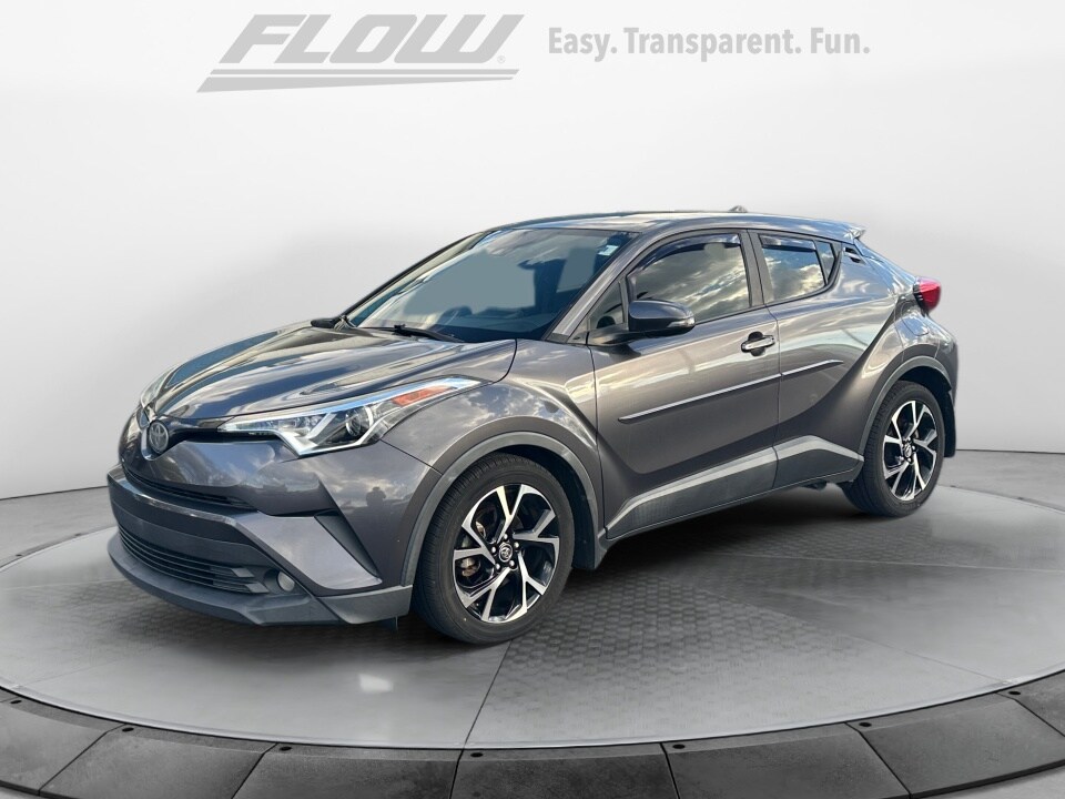 2018 Toyota C-HR XLE Premium photo 3