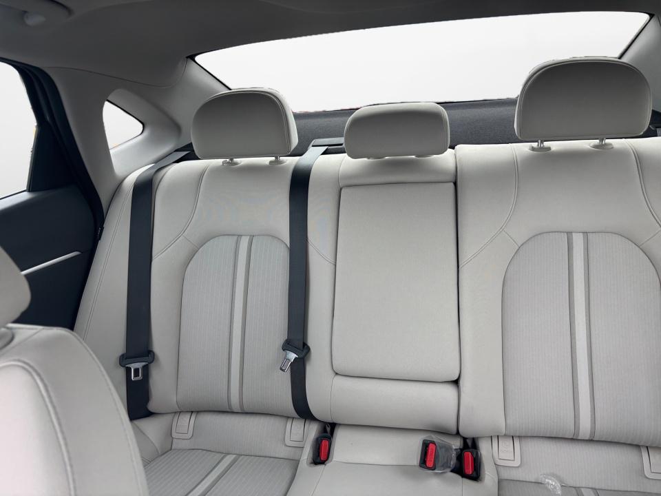 2026 Hyundai Sonata Hybrid SEL - Photo 12