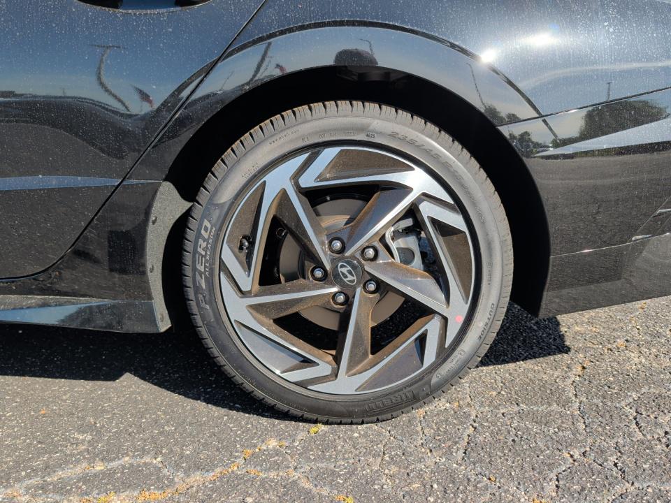2026 Hyundai Sonata SEL - Photo 22