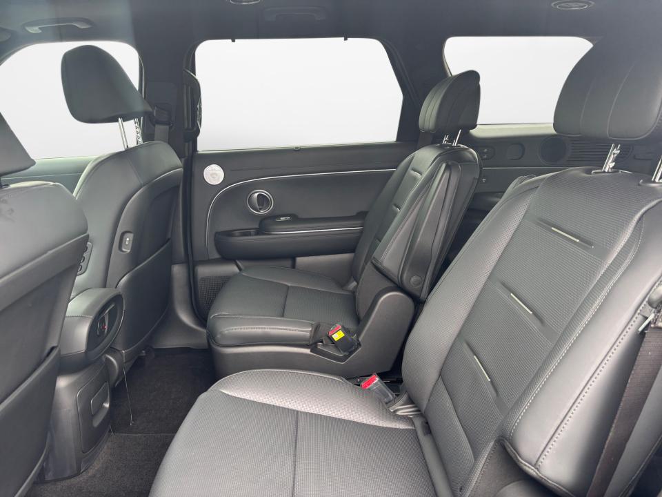 2026 Hyundai Palisade Calligraphy - Photo 13