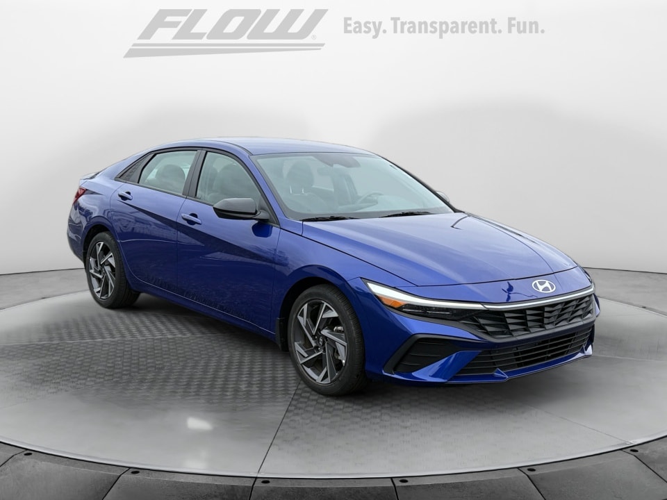 2025 Hyundai Elantra SEL's photo