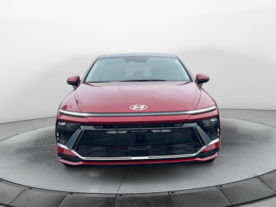 2024 Hyundai Sonata SEL photo 2