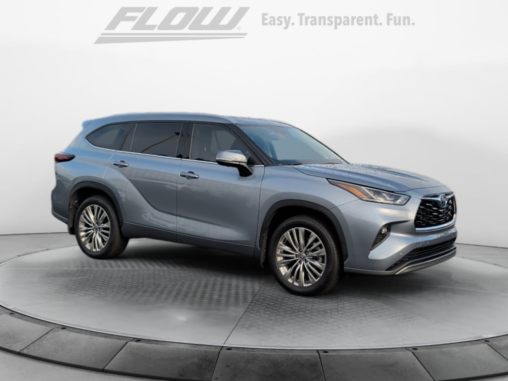 Used 2024 Toyota Highlander Hybrid Hybrid Platinum SUV