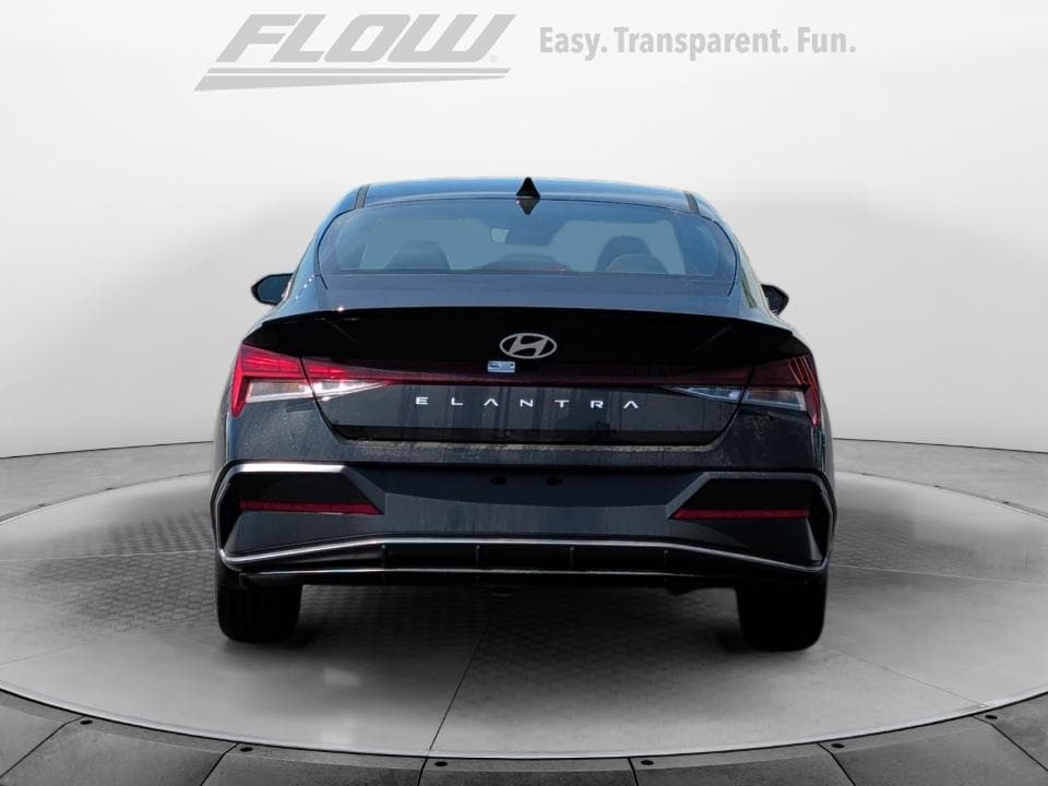 2026 Hyundai Elantra SEL - Photo 6