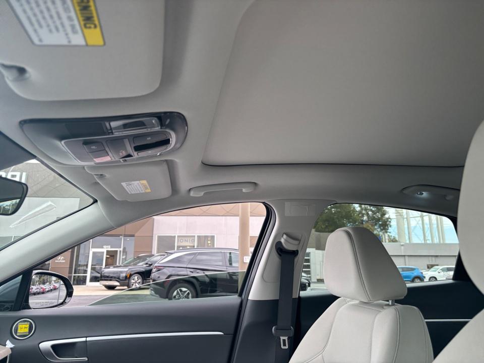 2026 Hyundai Sonata Hybrid SEL - Photo 21