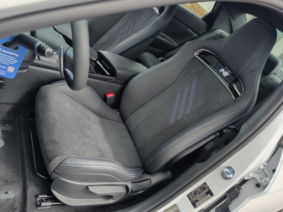 2026 Hyundai Elantra N - Photo 30