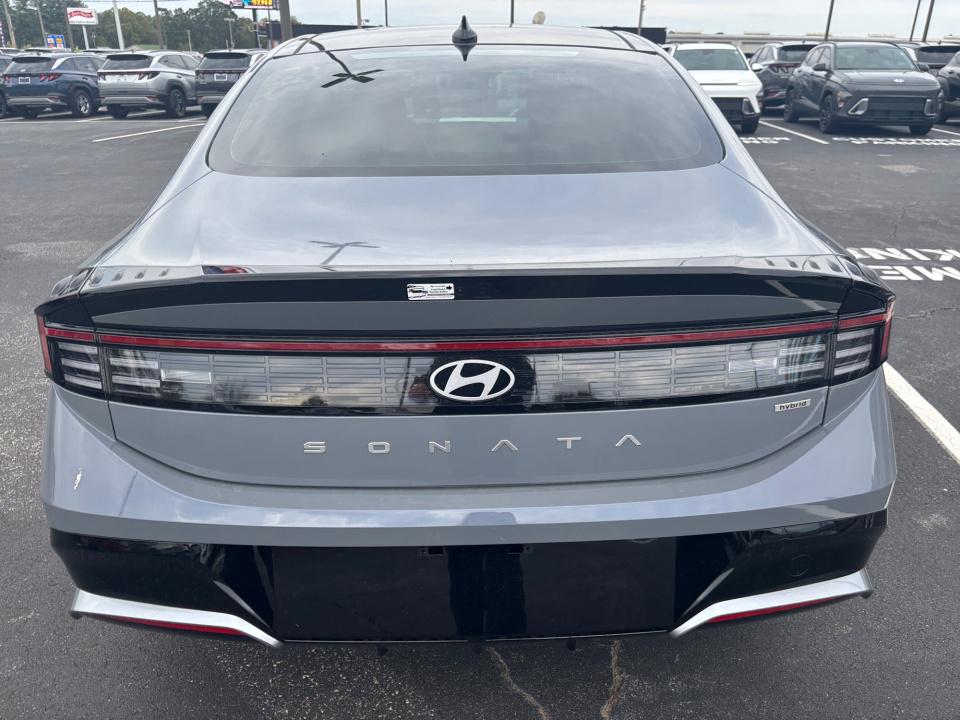 2026 Hyundai Sonata Hybrid SEL - Photo 14