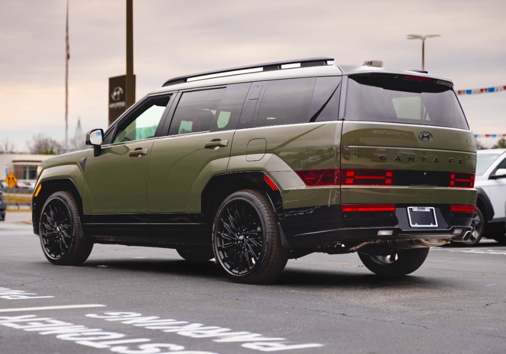 Rear exterior view of the 2026 Hyundai Santa Fe SUV for sale in Statesville